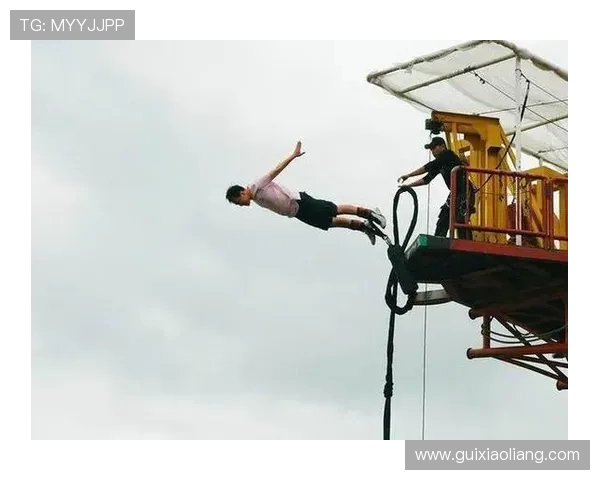 武汉极限运动队的默契配合与挑战极限的精彩瞬间揭秘