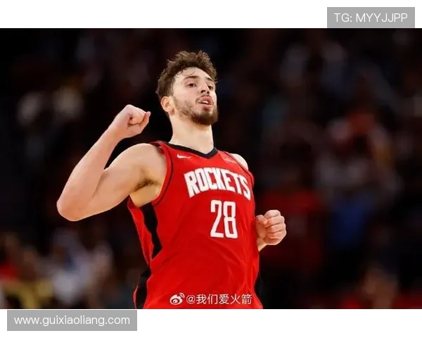 休斯顿火箭全力迎战劲敌鏖战四节上演惊心动魄逆转之战